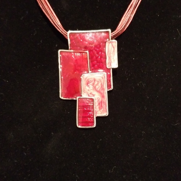 Pink and Red Necklace and Earrings - Picture 2 of 6